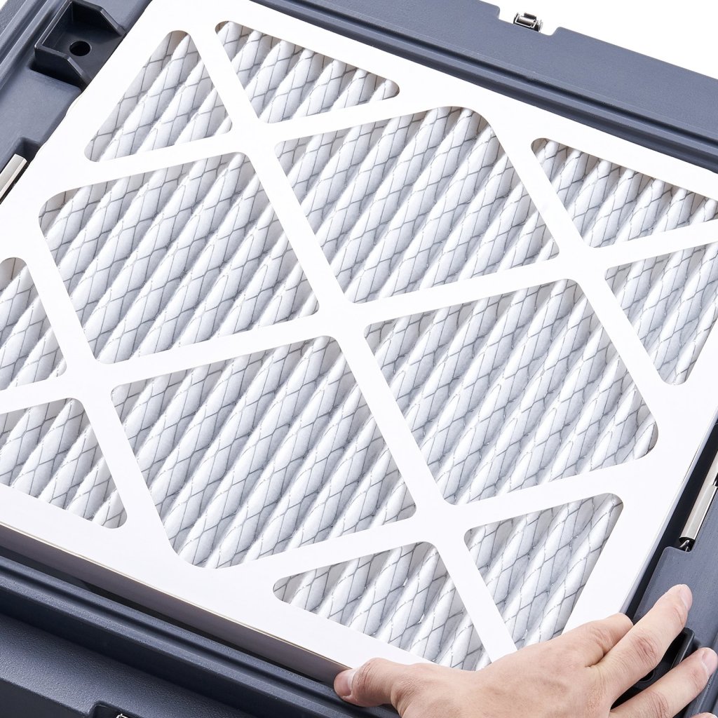 22630-1_us-cx540040020mmc5suv0-original-img-v1-air-filter-m100-11