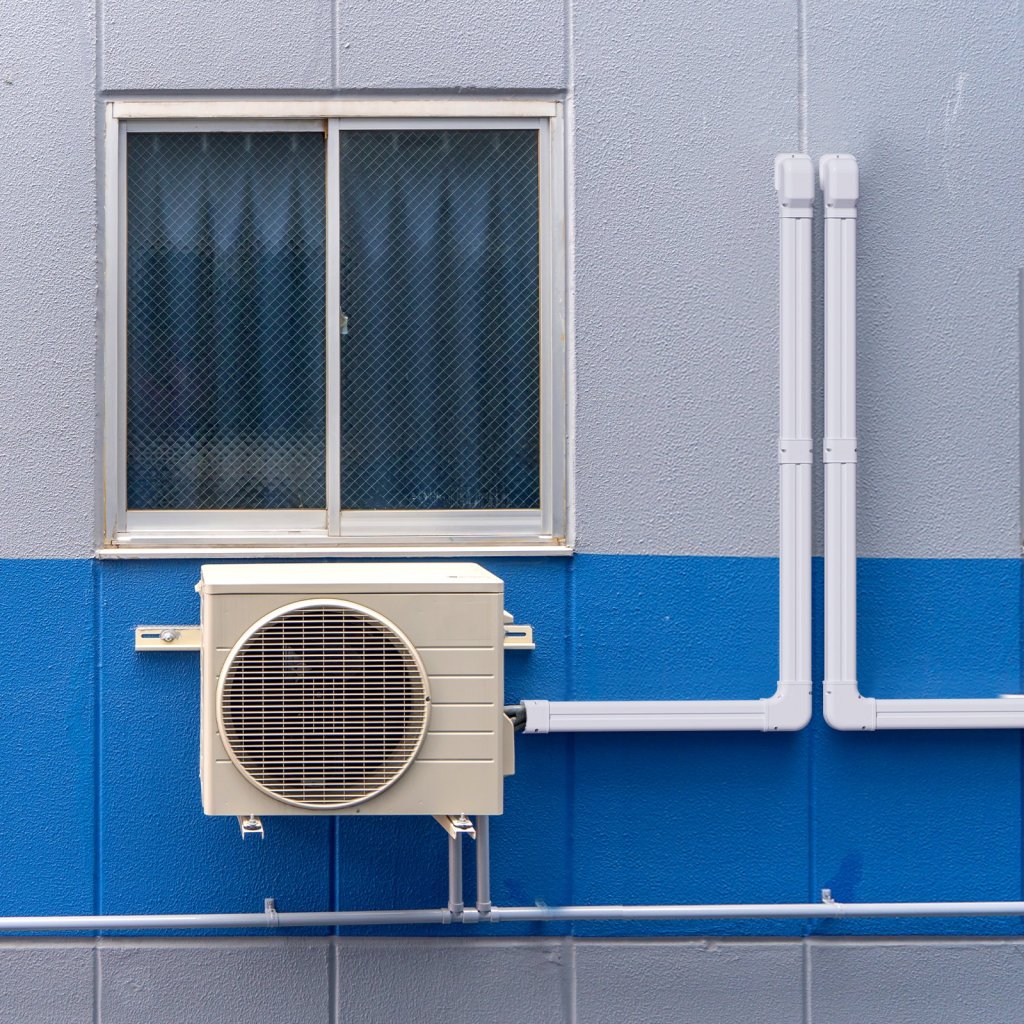 Osłona kolektora mini szer. 76,2 mm dł. 2270 mm, dekoracyjna osłona kanału PVC do klimatyzacji z 2 prostymi kanałami i kompletnymi komponentami, łatwa instalacja, możliwość malowania do pomp ciepła, kolor biały