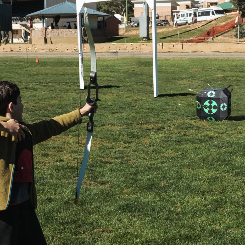 MAIN_17185-4_us-fzbxk15x15x11d12ev0-original-img-v1-archery-target-m100-1-12