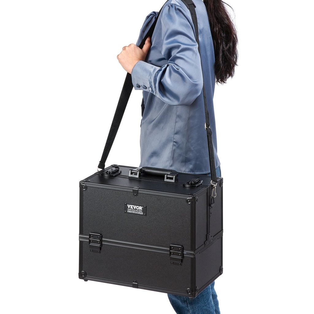 22477-4_us-hzxxstszks00z8n9wv0-original-img-v1-makeup-train-case-m100-1-12