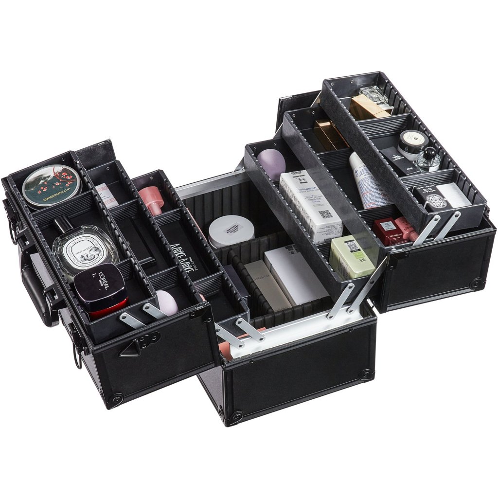22477_us-hzxxstszks00z8n9wv0-original-img-v1-makeup-train-case-m100-12