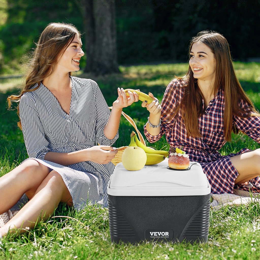 MAIN_36291-7_prenosny-chladici-box-8-5-qt--izolovany-chladici-box--objem-12-plechovek-s-rukojetmi