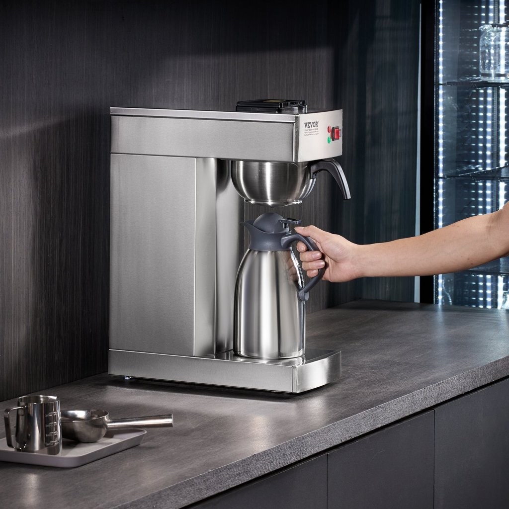 MAIN_26136-4_us-bwhsymskfjwrzrip4v2-original-img-v1-commercial-drip-coffee-maker-m100-1-12