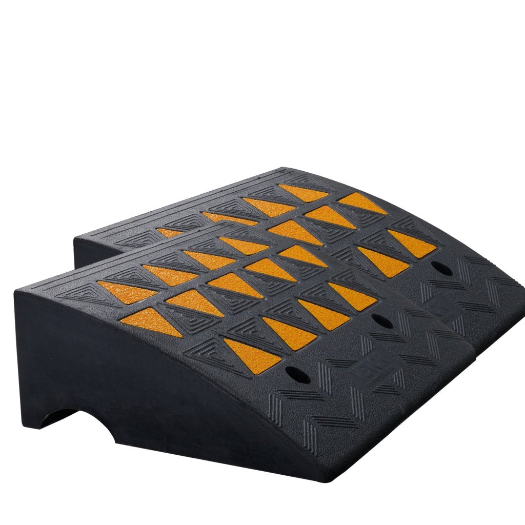 Podjazdy krawężnikowe gumowe 2 sztuki 15,2 cm