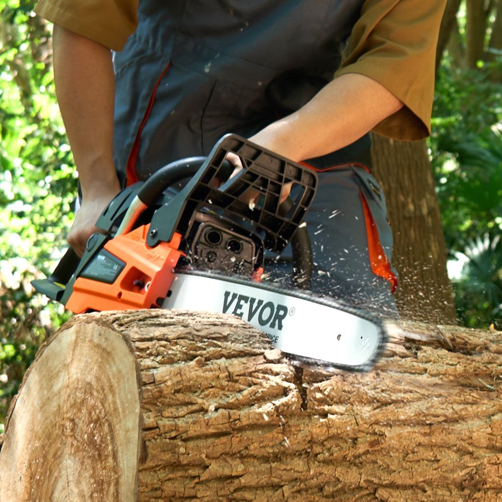 MAIN_20347-4_us-rqljozkecc52fmrltv0-original-img-v1-gas-chainsaws-m100-1-12