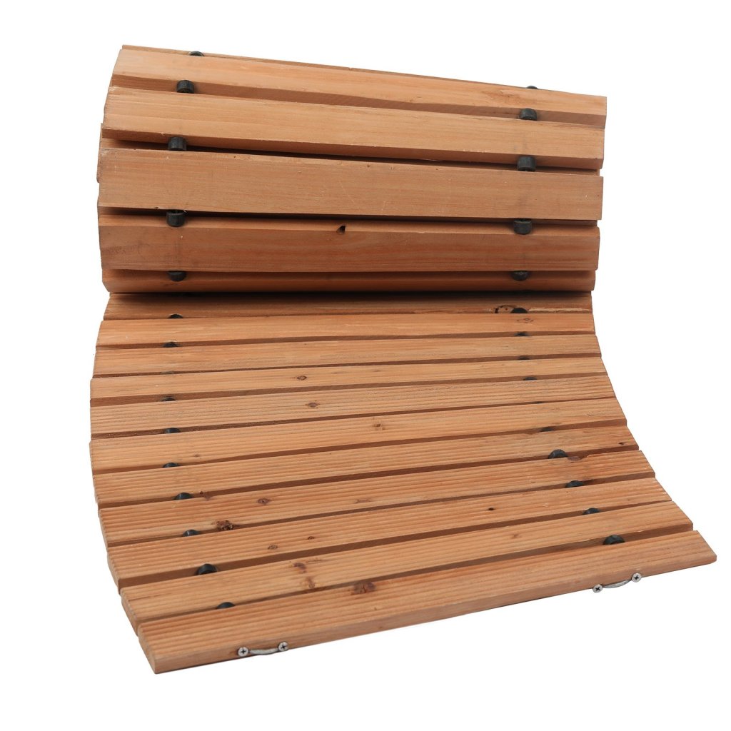 34017-10_zakrivena-drevena-zahradni-cesta-o-rozmerech-2-4-m--delka--x-4-3-m--sirka