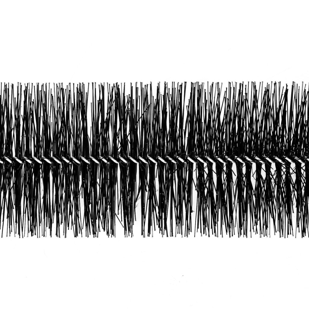 16006_us-tgms5x30wdipo2l68v0-original-img-v1-gutter-guard-brush-m100-12
