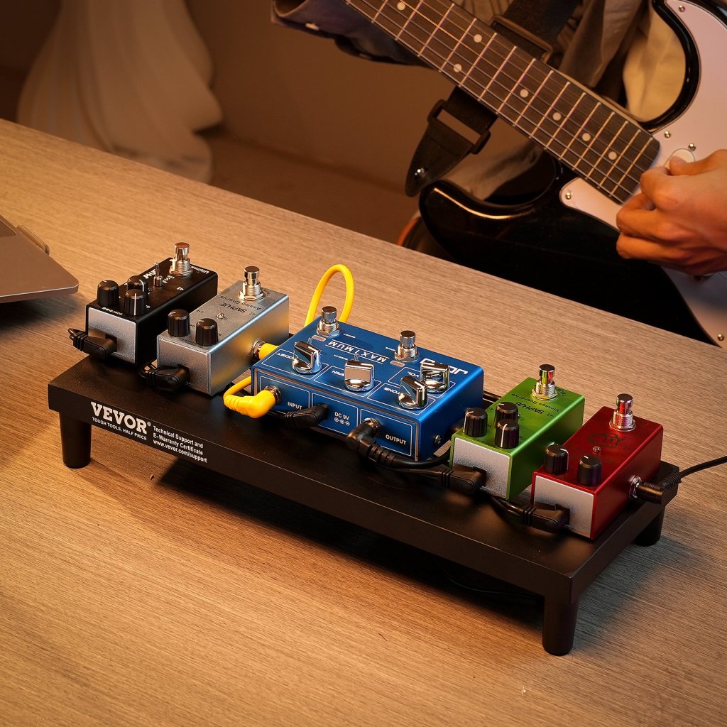 MAIN_16102-4_us-bddjttbjxhlhz9m5ov0-original-img-v1-guitar-pedal-board-m100-1-12