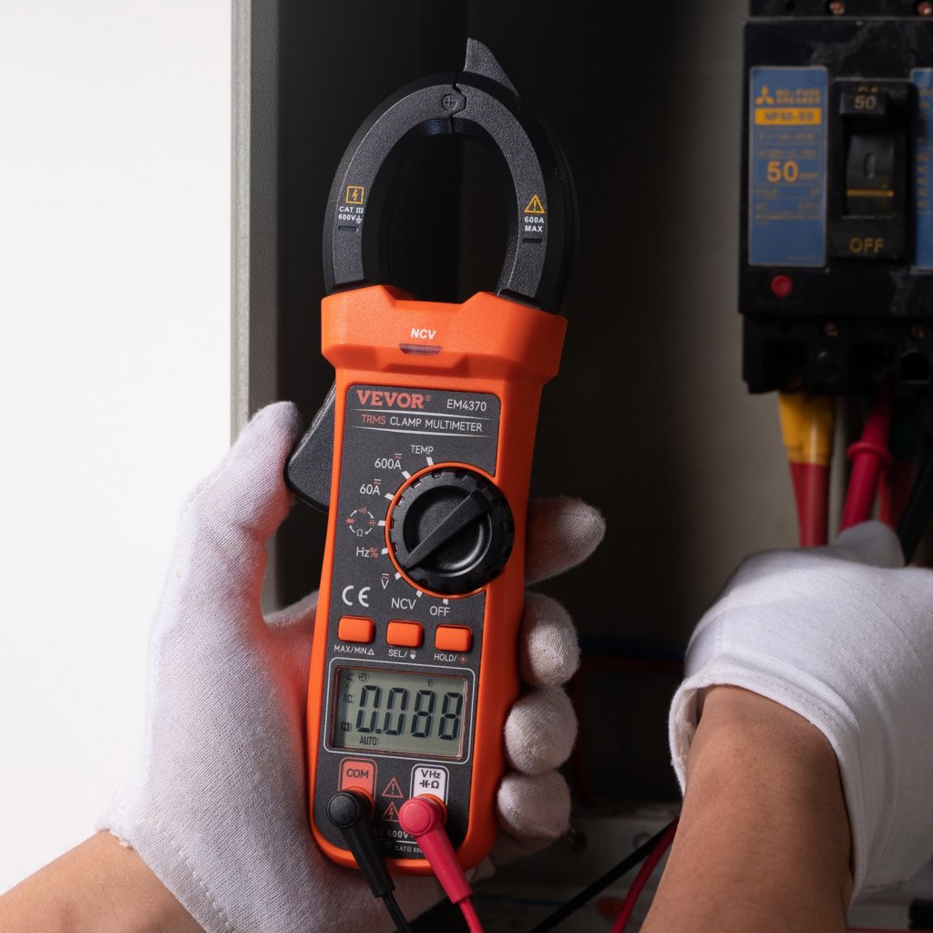MAIN_24262-4_us-qxbfzdkcwacdc2iu7v0-original-img-v3-clamp-meter-m100-1-12