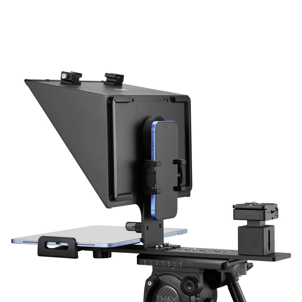25686_us-ldstcq13ycdyav55vv0-original-img-v1-prompt-teleprompter-m100-12