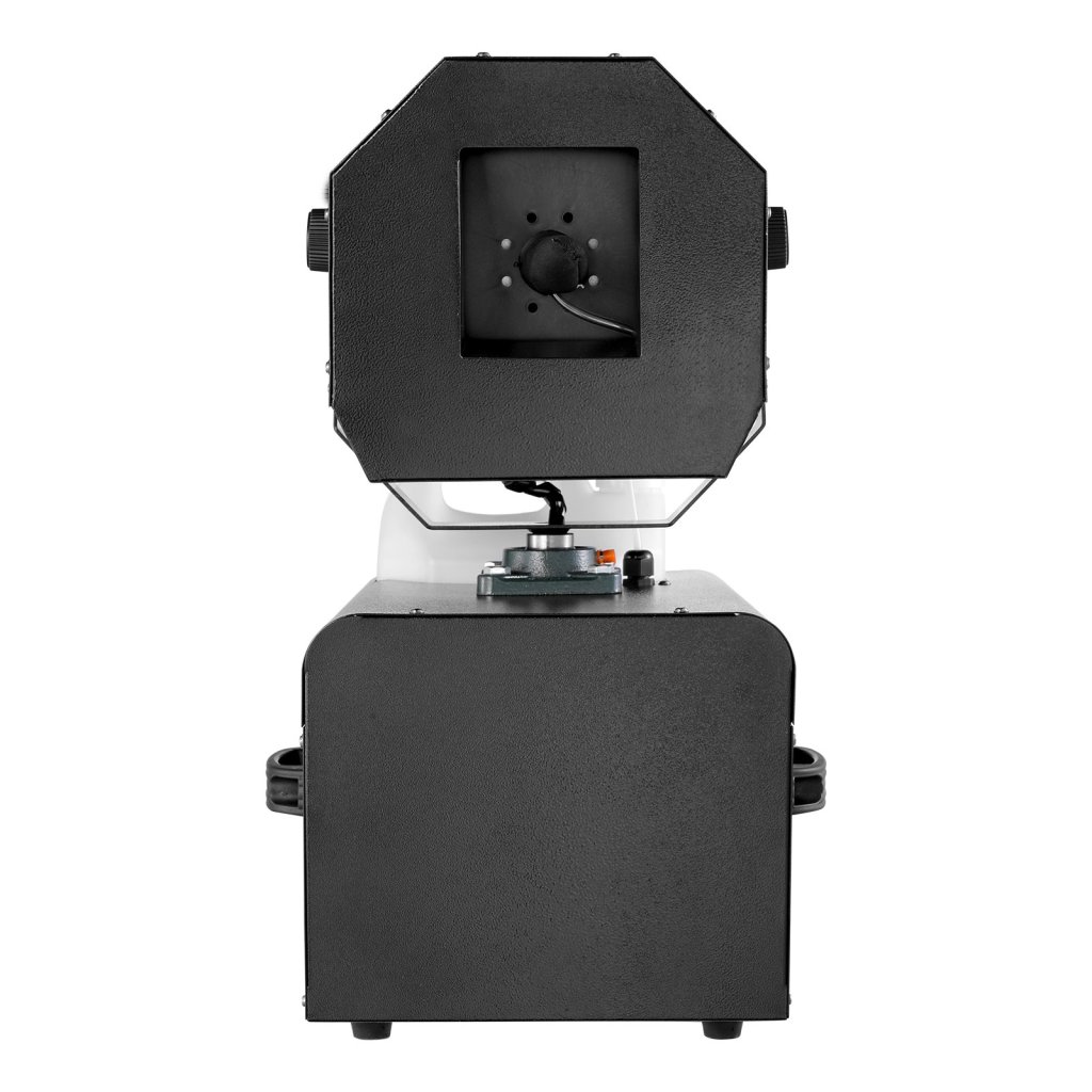 25704-2_us-xhjxp2000wytxs441v2-original-img-v1-snow-machine-m100-10
