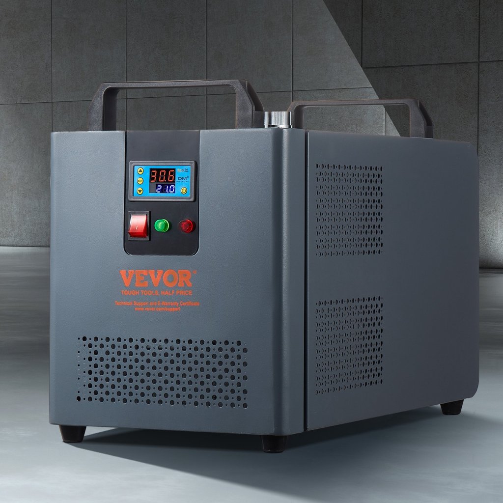 MAIN_26025-4_us-gyls72lmin12lp9r6v2-original-img-v1-industrial-water-chiller-m100-1-12