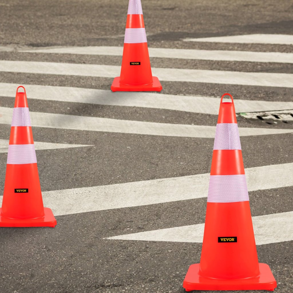 MAIN_16342-4_us-aqzycqhsb2812uqm3v0-original-img-v1-safety-cones-m100-1-1