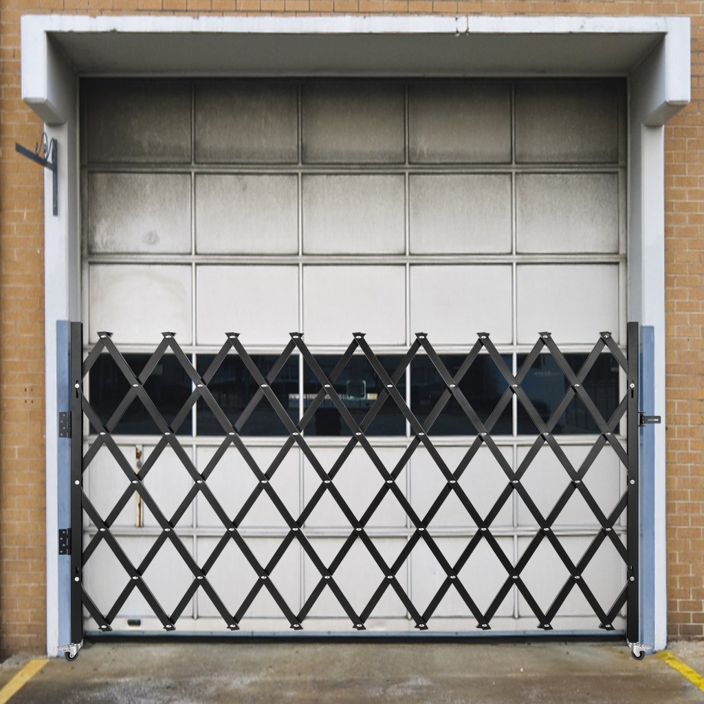 MAIN_21880-4_us-ssfdmdm1-8x1-22m1v0-original-img-v1-folding-security-gate-m100-1-1