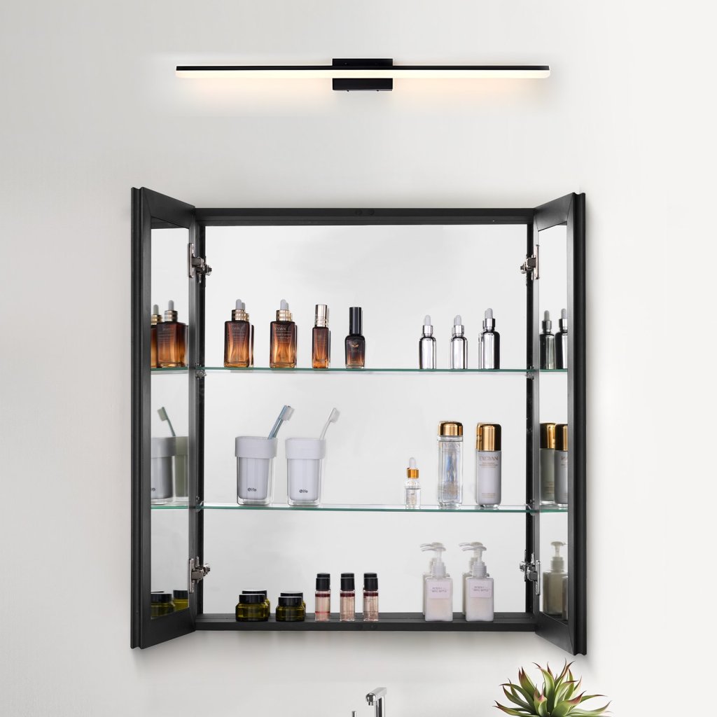 Apteczka pierwszej pomocy z lusterkiem 26" x 30" i regulowanymi półkami