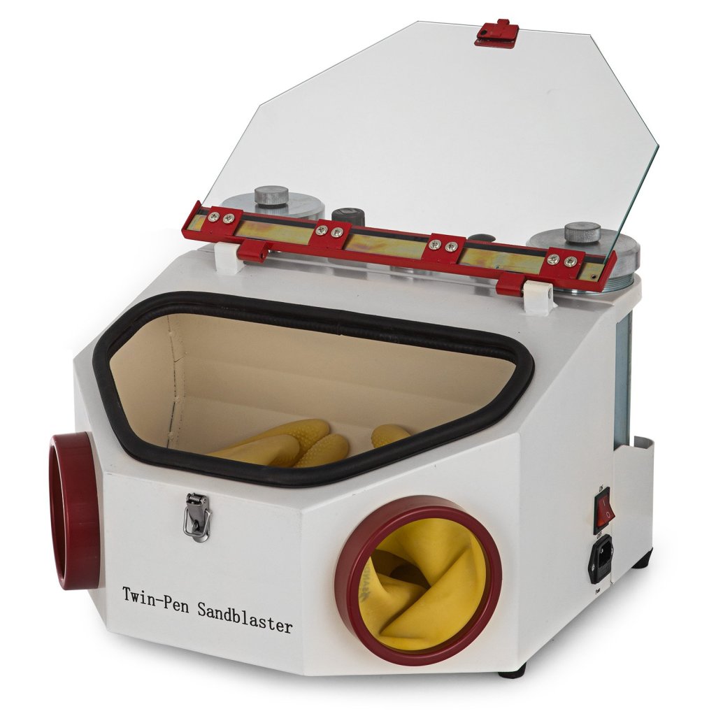 17665-1_us-psj-sb00000000001v2-original-img-v7-sandblaster-dental-lab-m100-11