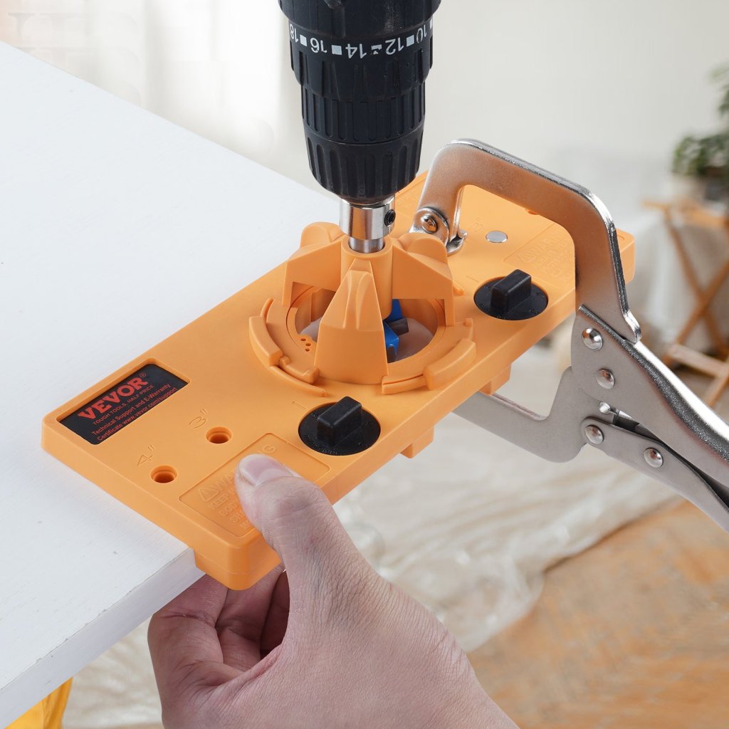 MAIN_27279-4_us-jldwkkqminis40g22v0-original-img-v1-cabinet-hinge-jig-m100-1-12