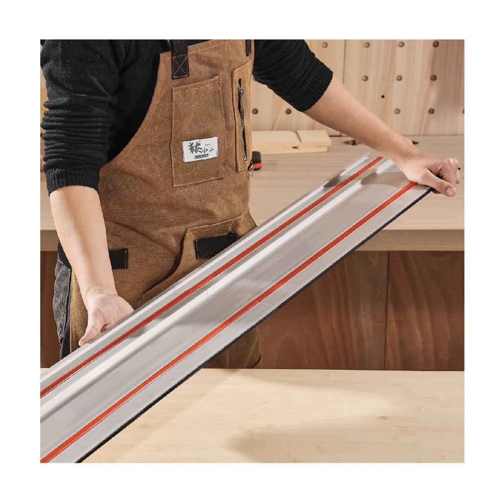 MAIN_28680_vodici-lista-pasove-pily-110-v-3-konektory-vhodne-pro-pasove-pily-makita-festool-wen